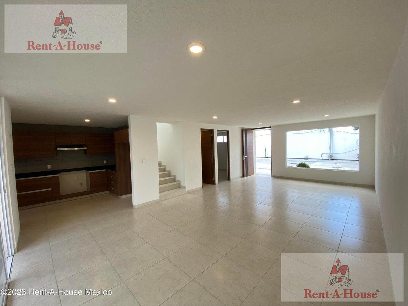 House for Sale in San Salvador Tizatlalli, Metepec, GIS 27-923