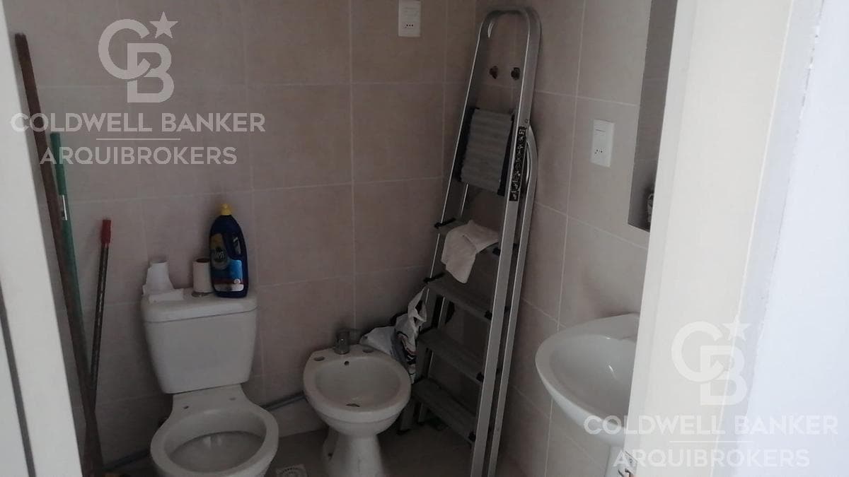 2-Bedroom Apartment for Sale with Rent in Melo - 103