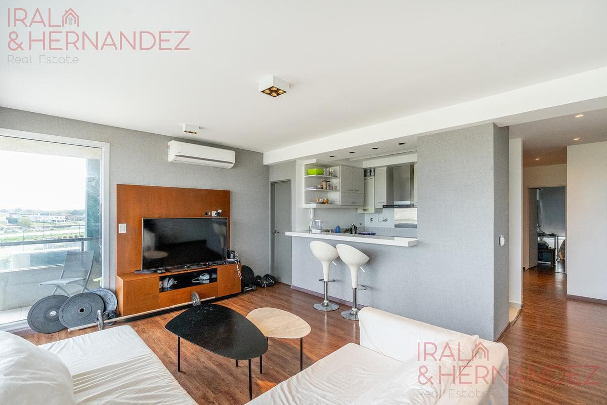 4-Bedroom Apartment for Sale with 2 Parking Spaces - Nordelta