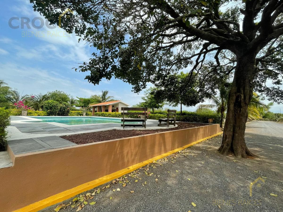 Land for Sale in Medellín, Veracruz; amenities, pool, developed, palapa