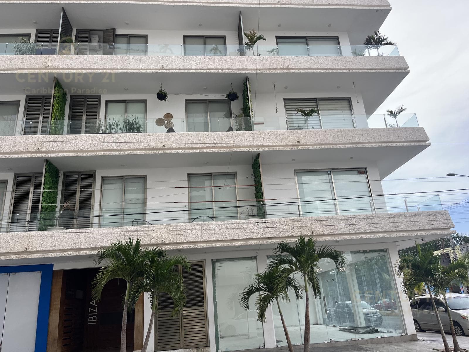 Renta nuevo estudio vacacional en Av 10 con calle 60 P4052