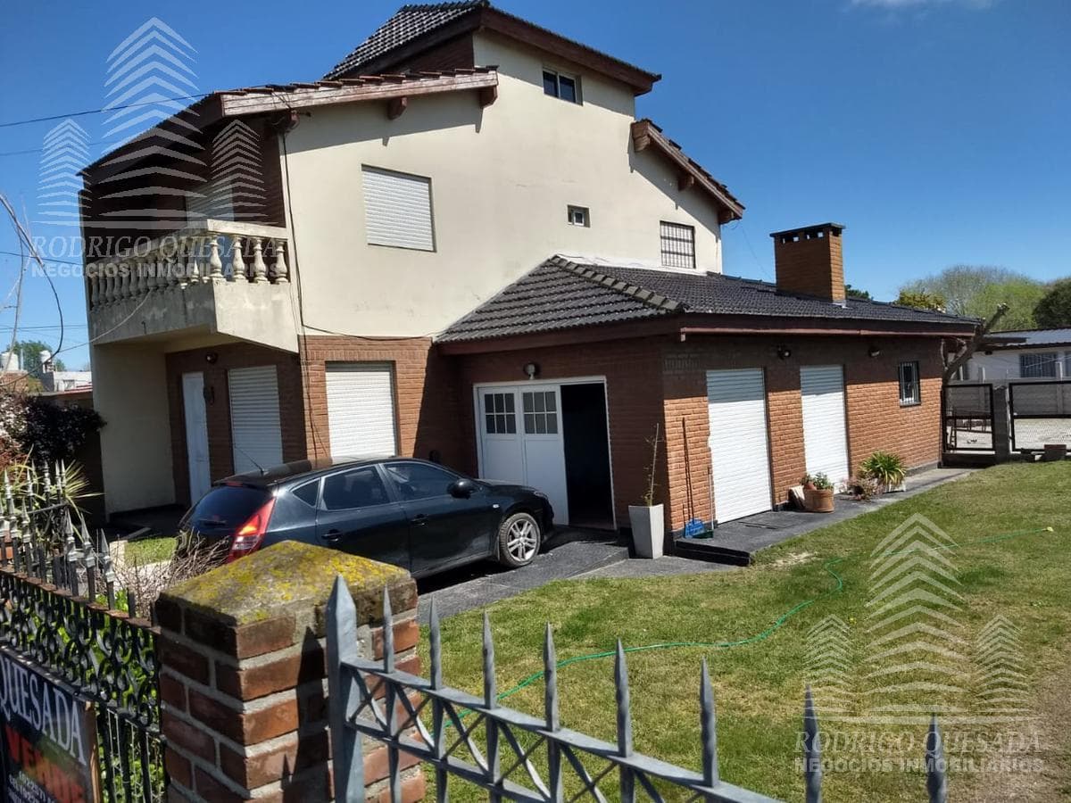Excellent property!!! - Mar De Ajo house 2 apartments with 2 and 3 rooms - REVALUED!!!!!
