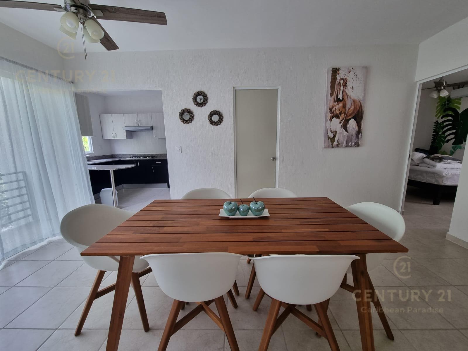 Furnished 3-bedroom apartment for rent in Los Olivos, Playa del Carmen P3505