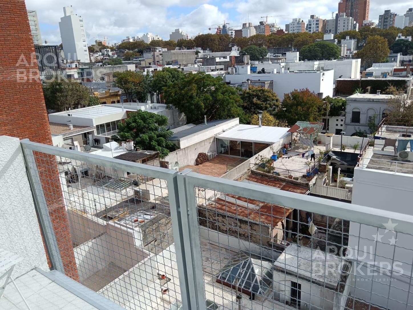 Venta apartamento dos dormitorios en Barrio Sur - 404