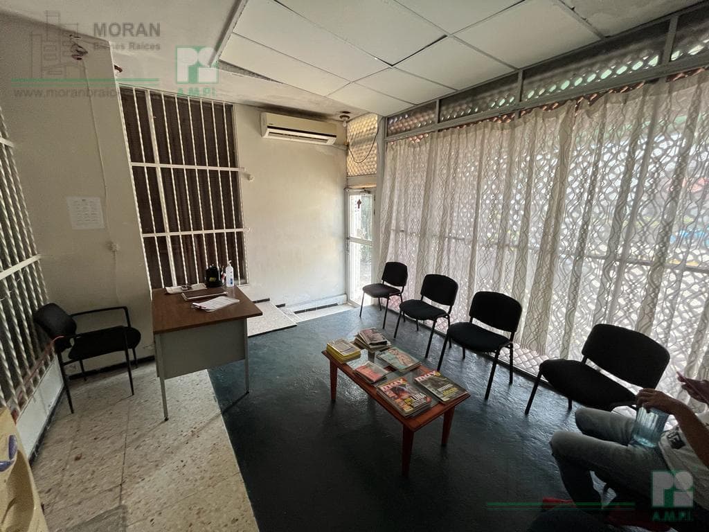 Centrally Located House for Sale, Coatzacoalcos, Ver.