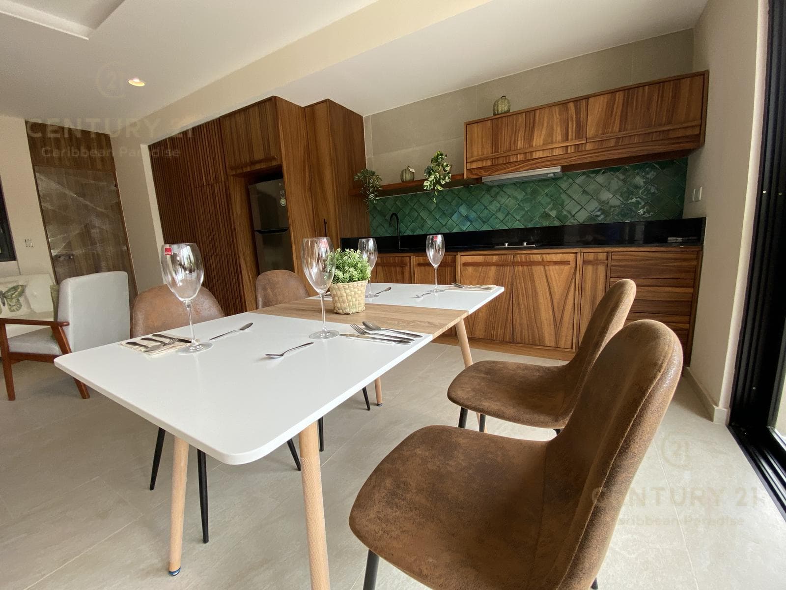Departamento 2 recamaras en Venta en centro de Playa del Carmen P4040