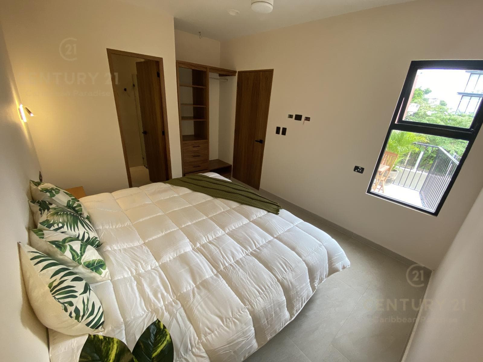 2-Bedroom Apartment for Sale in Downtown Playa del Carmen P4173