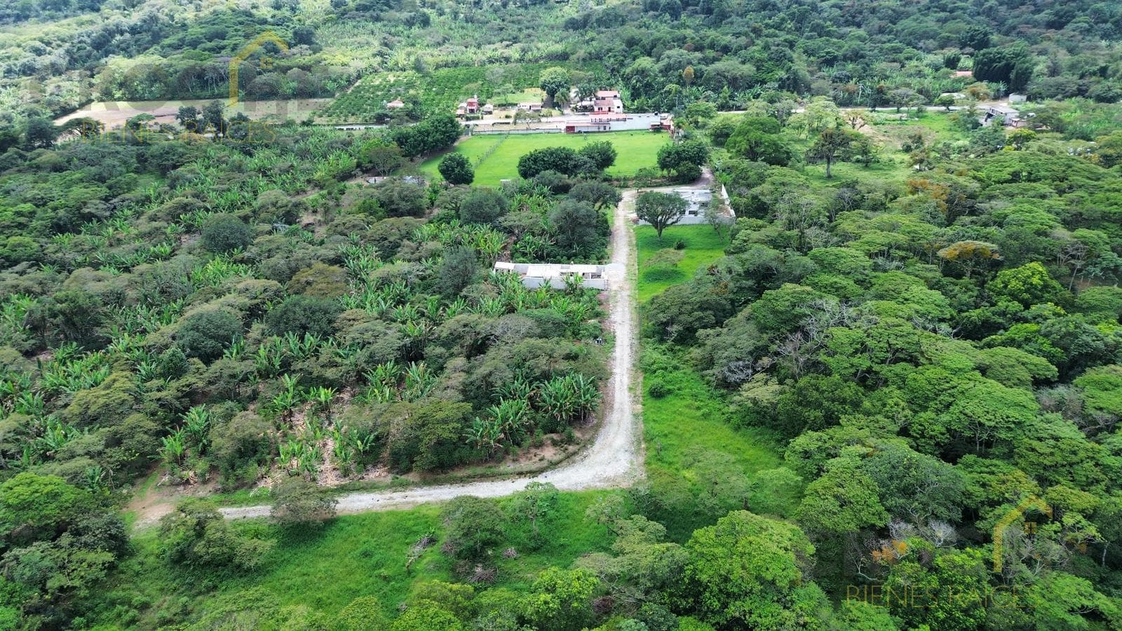 Land for sale in the Los Cafetales residential development, Xico Ver