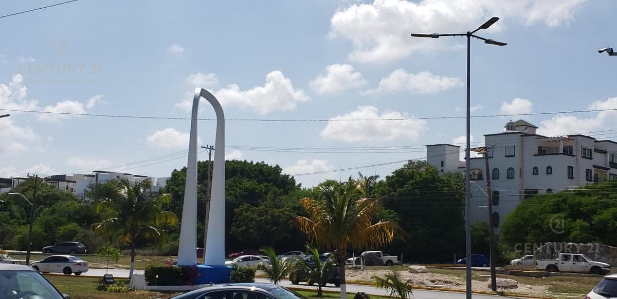 Amazing lot for sale on Av. Tulum at the corner of Calle Contoy! C4020