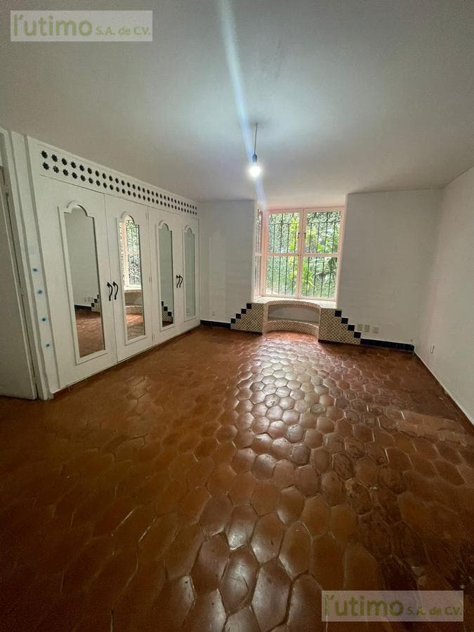 Single-family home for sale or rent, Lomas de Atzingo, Cuernavaca.