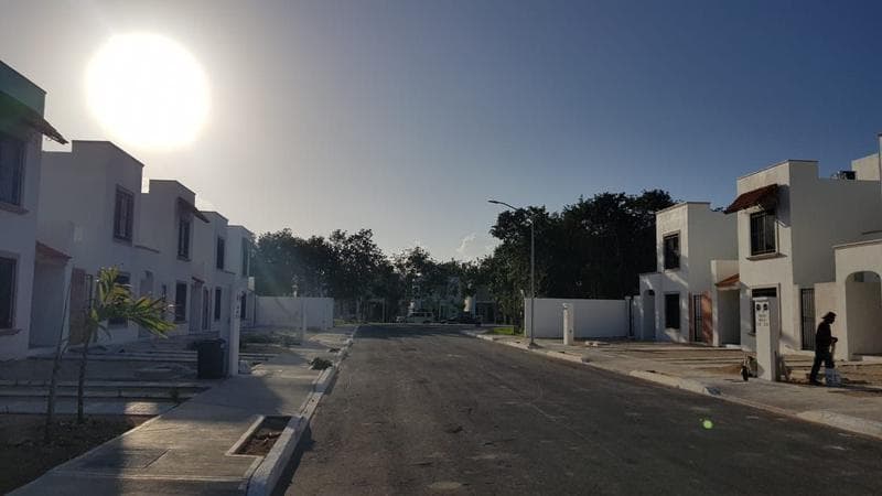 NEW HOUSE FOR RENT IN MARSEILLE - P2758