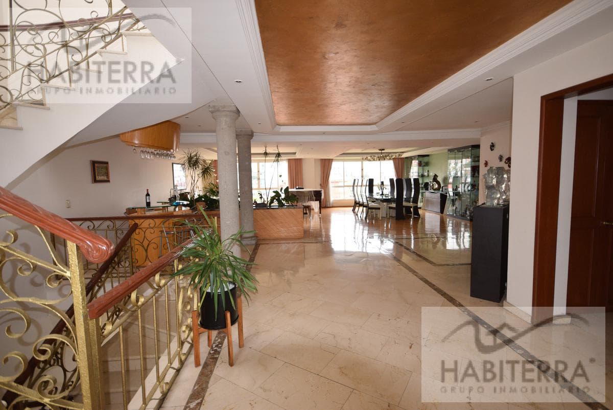 Venta excelente casa en Bosques de las Lomas