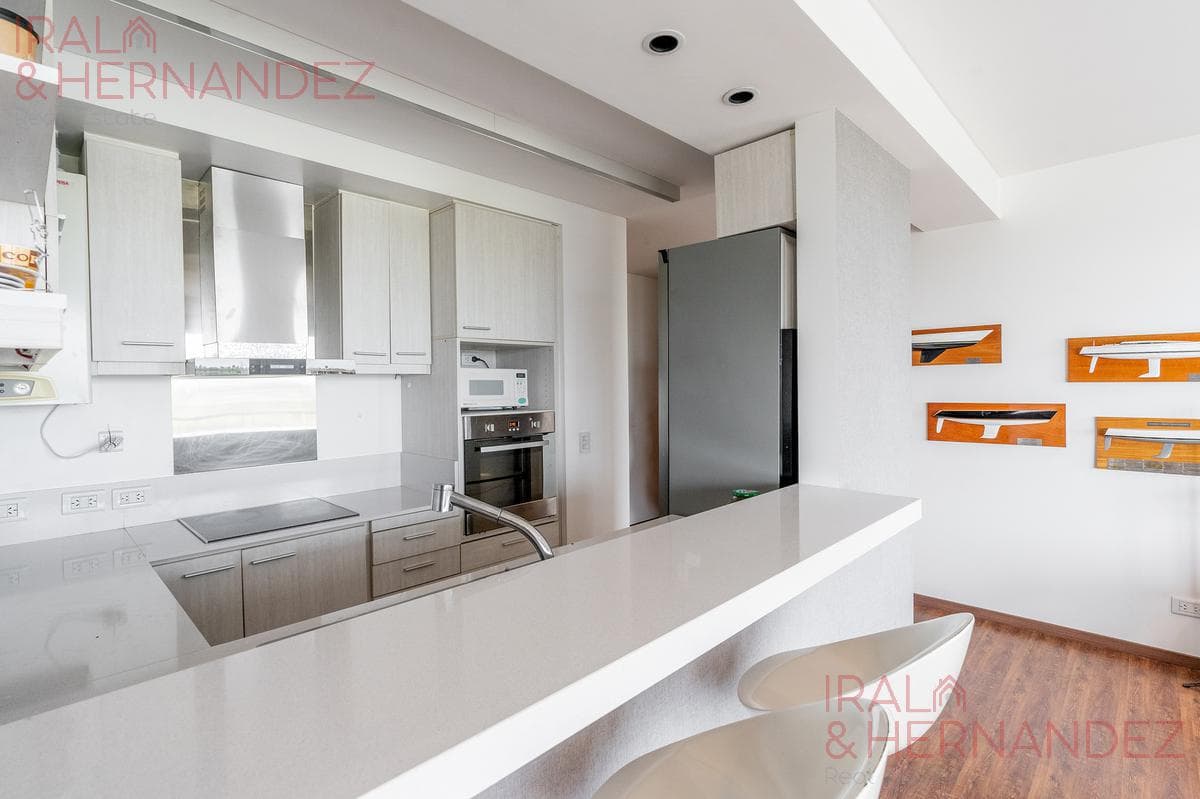 4-Bedroom Apartment for Sale with 2 Parking Spaces - Nordelta