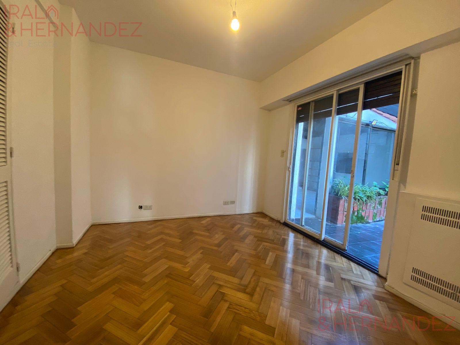 3-Room Apartment for Rent in Recoleta with a Balcony and Terrace