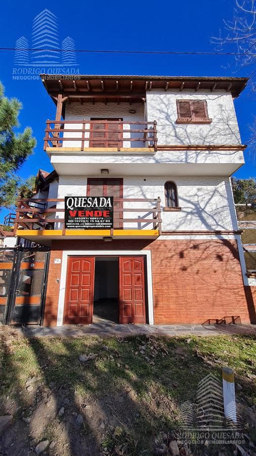Spectacular Triplex on the Costa Azul!! With a covered parking space!!