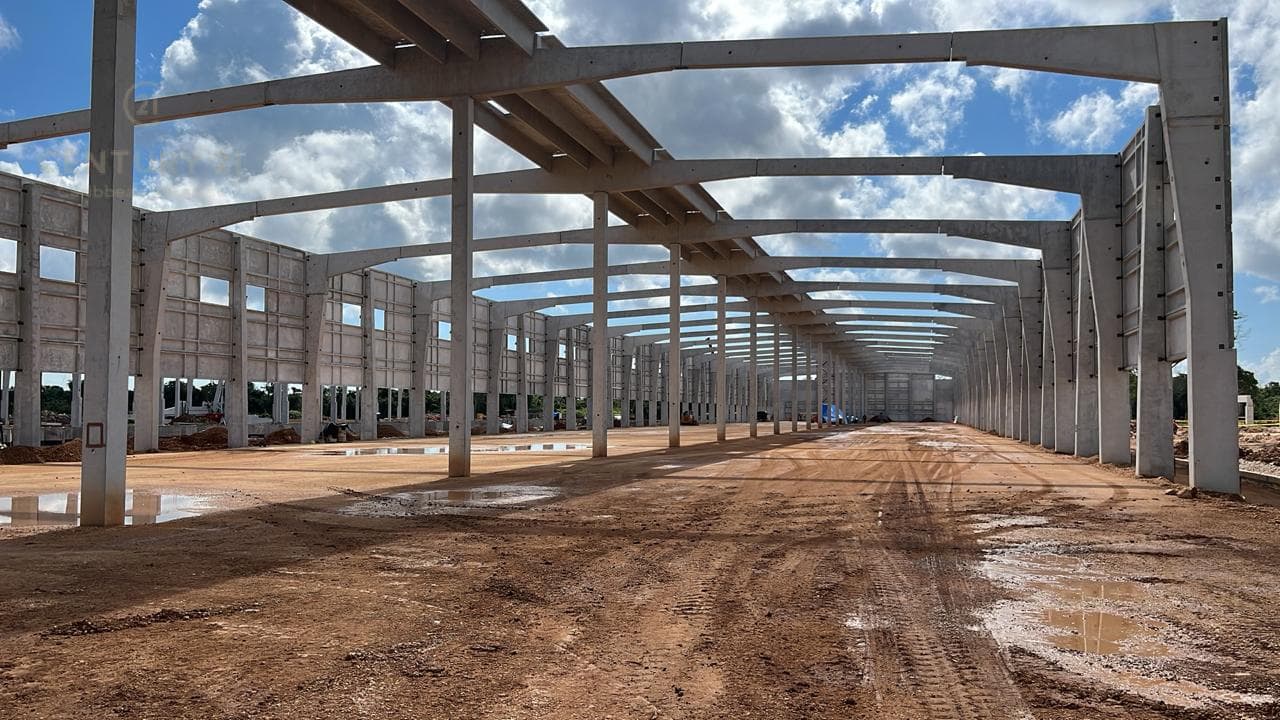 Bodegas en Venta en próxima Central de Abastos en Playa del Carmen P3395