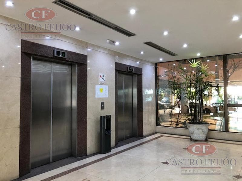 Office Space for Rent - 620 m² V. Lopez -