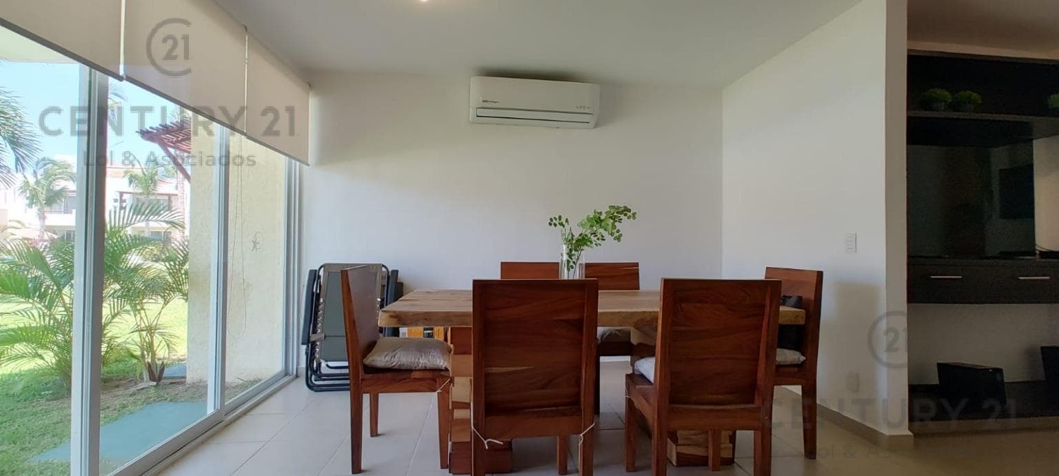 House in a condominium complex in Barra Diamante