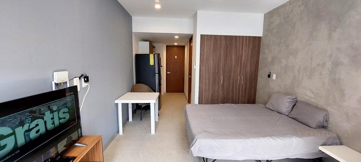 Estudio en Renta Sin Muebles Urban Towers Playa Del Carmen P3815