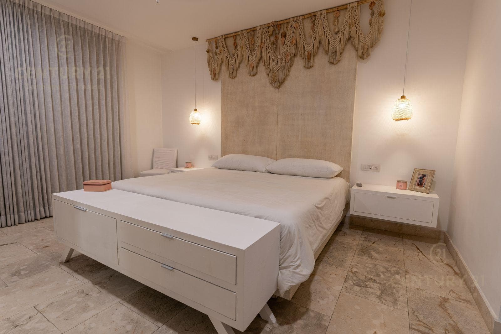 Apartment for Sale in the ANAH Condominium, Playa del Carmen C3820