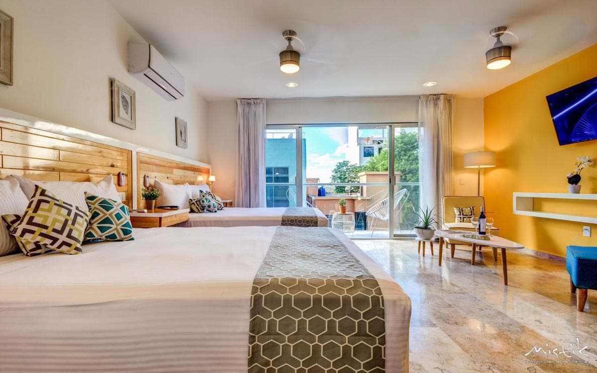 Penthouse en venta en el centro de Playa del Carmen 5ta avenida P3032