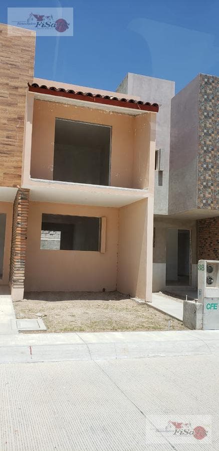 Viñedos 39, apts. 36–38