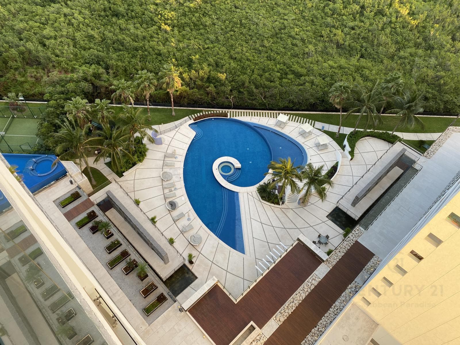 3-Bedroom Furnished Apartment for Sale | Be Towers Cancun | C3882