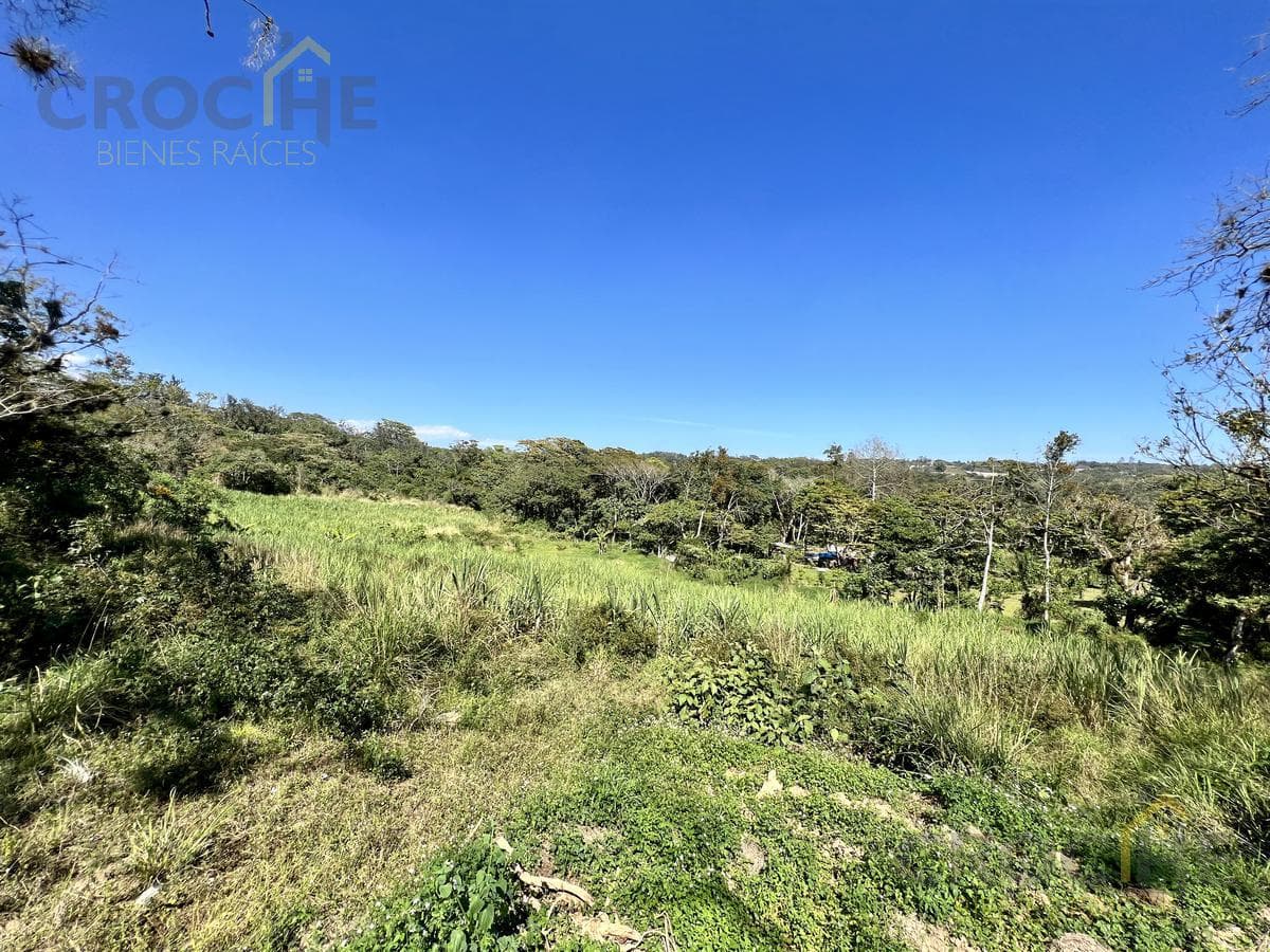 Land for sale next to Nuevo Lencero and near the Xalapa airport.