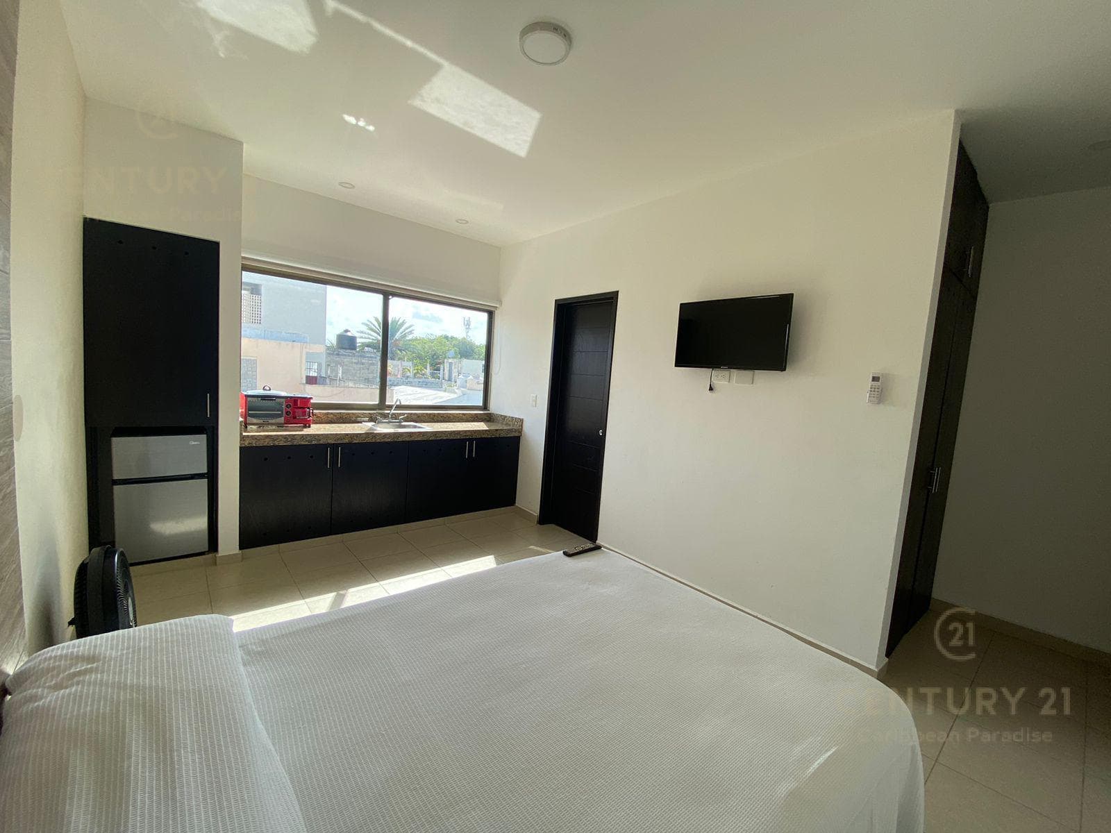 Estudio en Renta Anual, Av. Coba, Cancún C2501