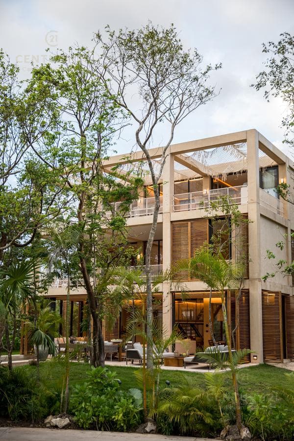 Increible casa en zona residencial prvilegiada de Playa del Carmen P3452