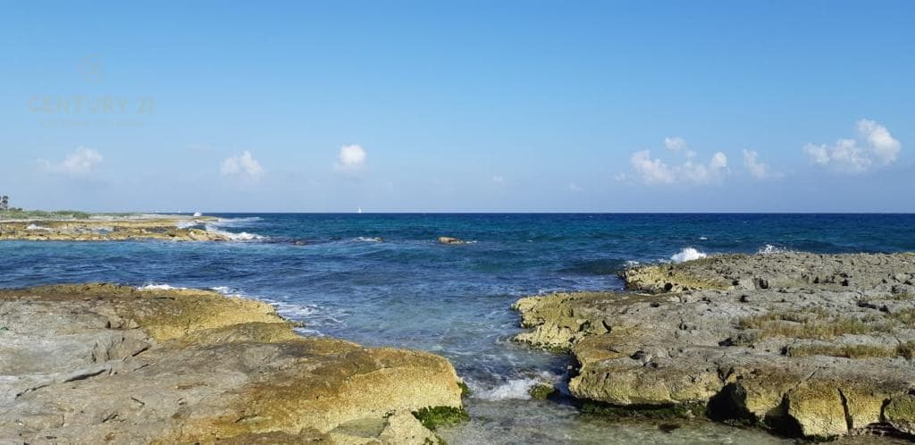 Oceanfront Hotel Lot for Sale in Playa del Carmen | High-End Tourism Project | P3758
