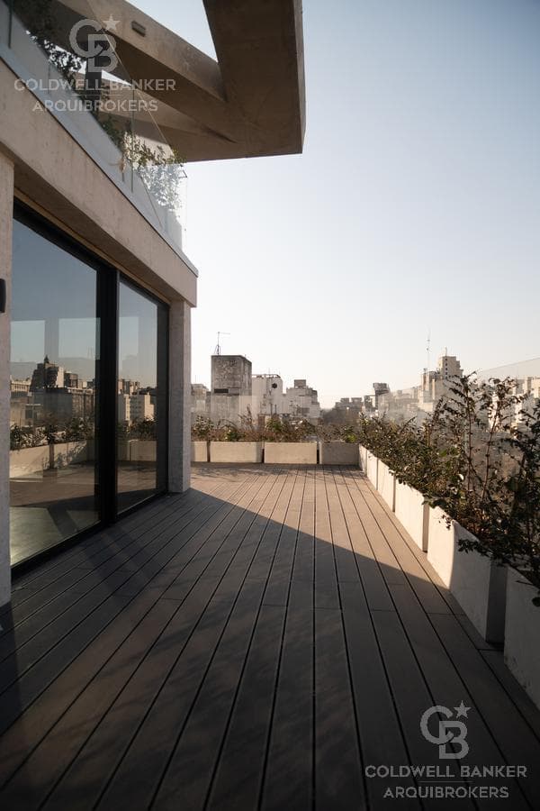 Four-Bedroom Penthouse Apartment for Sale, Currently Rented, in Downtown - 1002