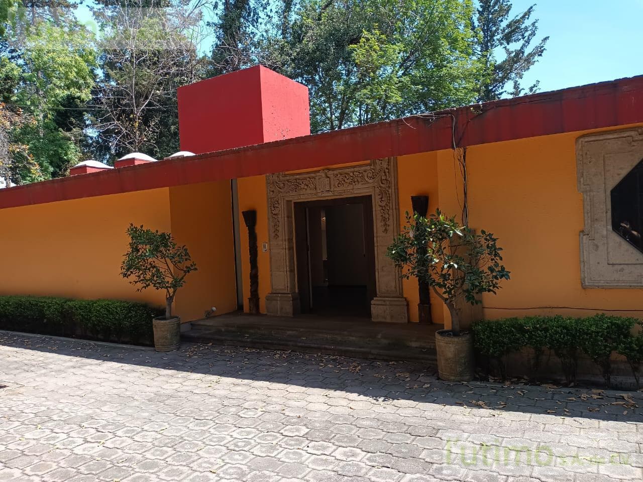 HOUSE FOR SALE, DESIERTO DE LOS LEONES, WITHIN A SUBDIVISION