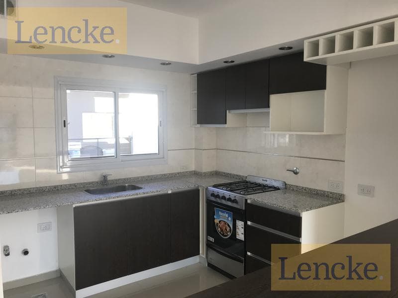 V. Ballester: Brand-new 2-bedroom apartment with en suite bedrooms and a balcony with a grill; building with a pool, for sale
