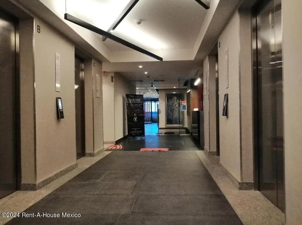 Office for Rent in Del Valle Centro, Benito Juárez, GIS 24-3394