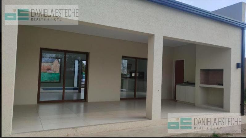 House in Los Alcanfores