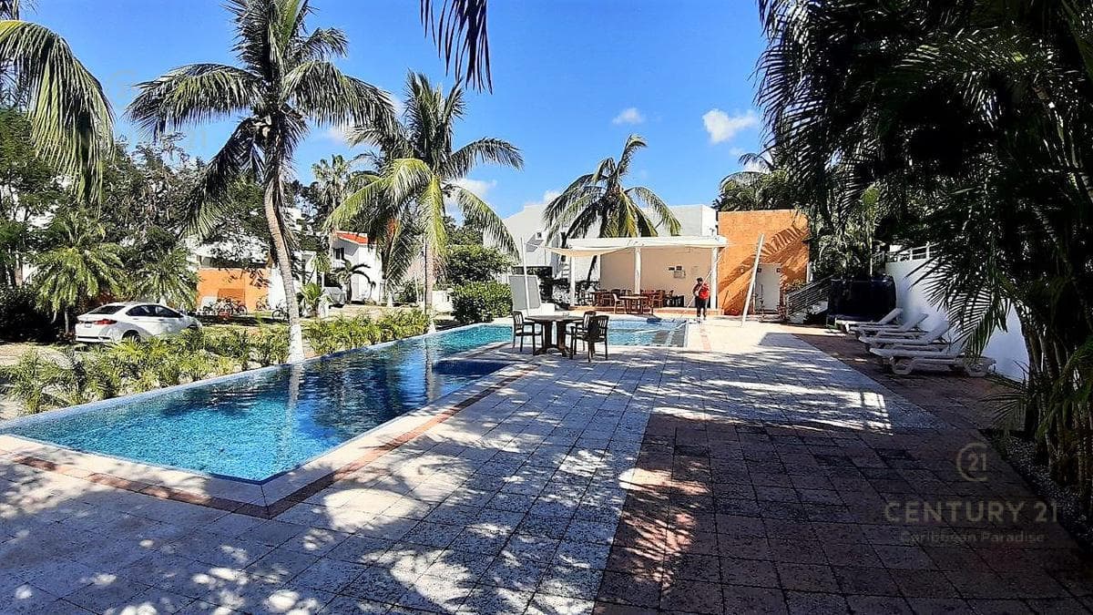 Beautiful 3-bedroom home for sale in Rioja Playacar, Playa del Carmen, P3380