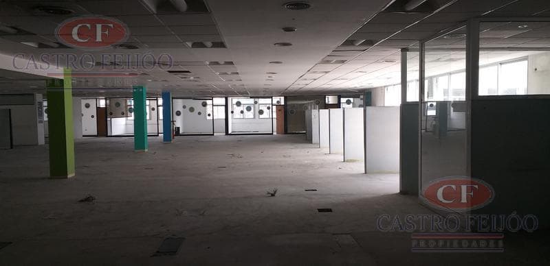 1,870-meter Office Space for Rent in Monserrat