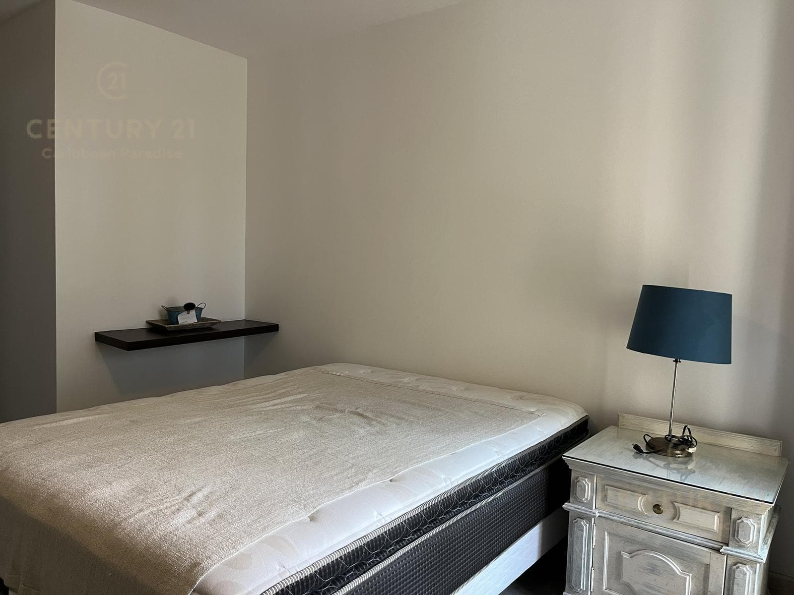 2-bedroom, 3-bathroom apartment in downtown Playa del Carmen P4206