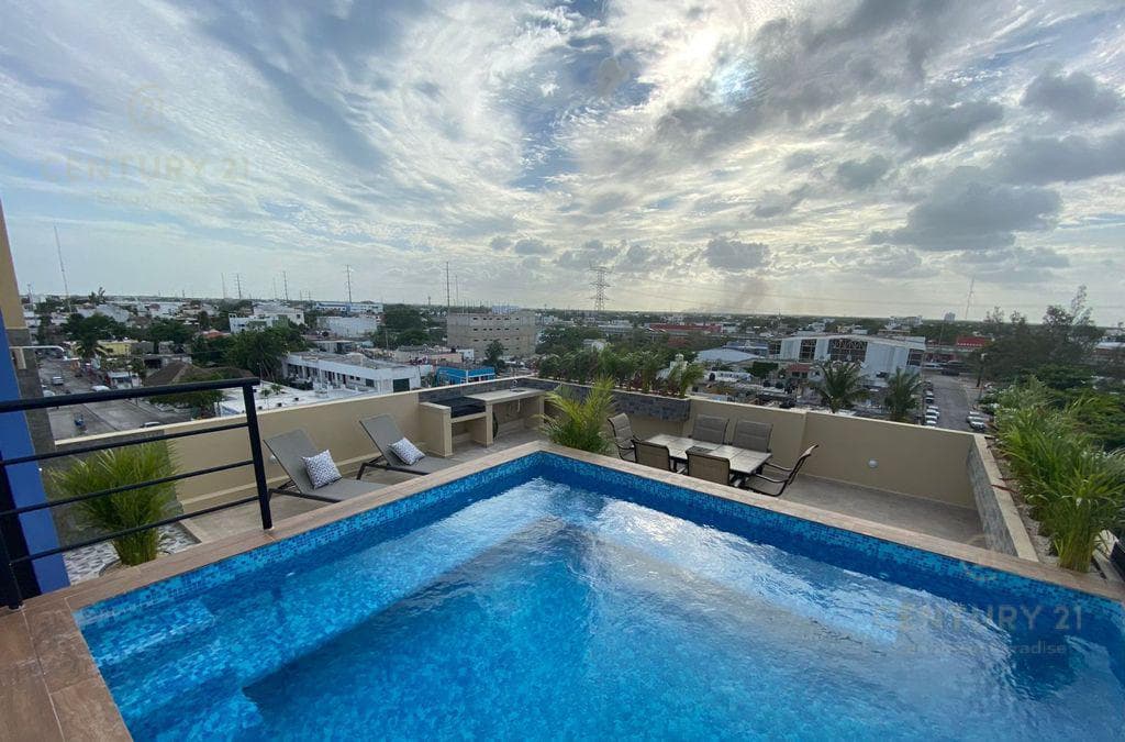 Departamento en torre condo en el centro de Playa del Carmen P2998