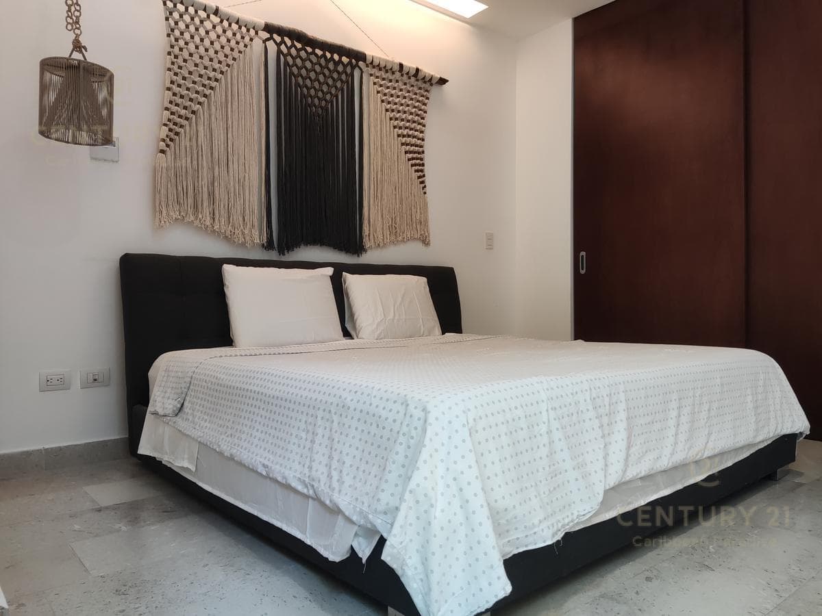 Departamento 1 Recámara en Venta con Vista al Mar | Cruz con Mar Playa del Carmen | P3348
