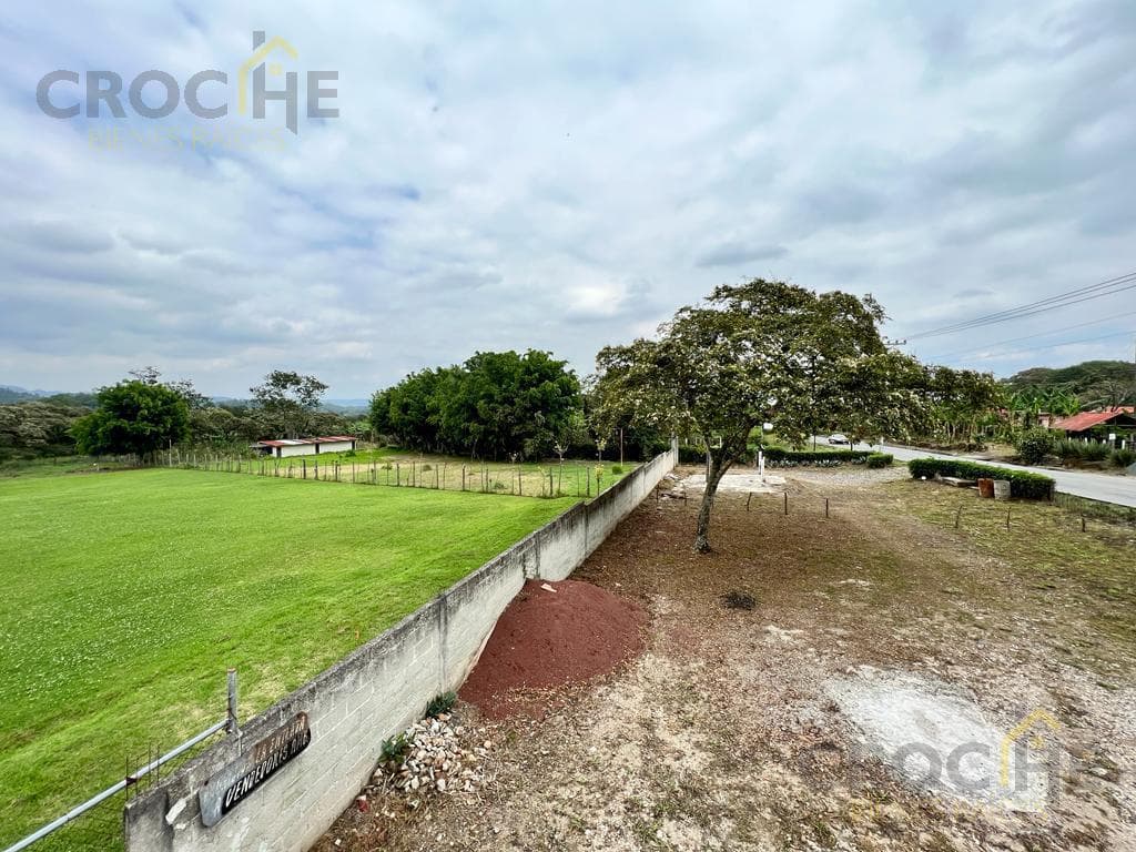 Commercial property for rent in Xico. See the Restaurants section.