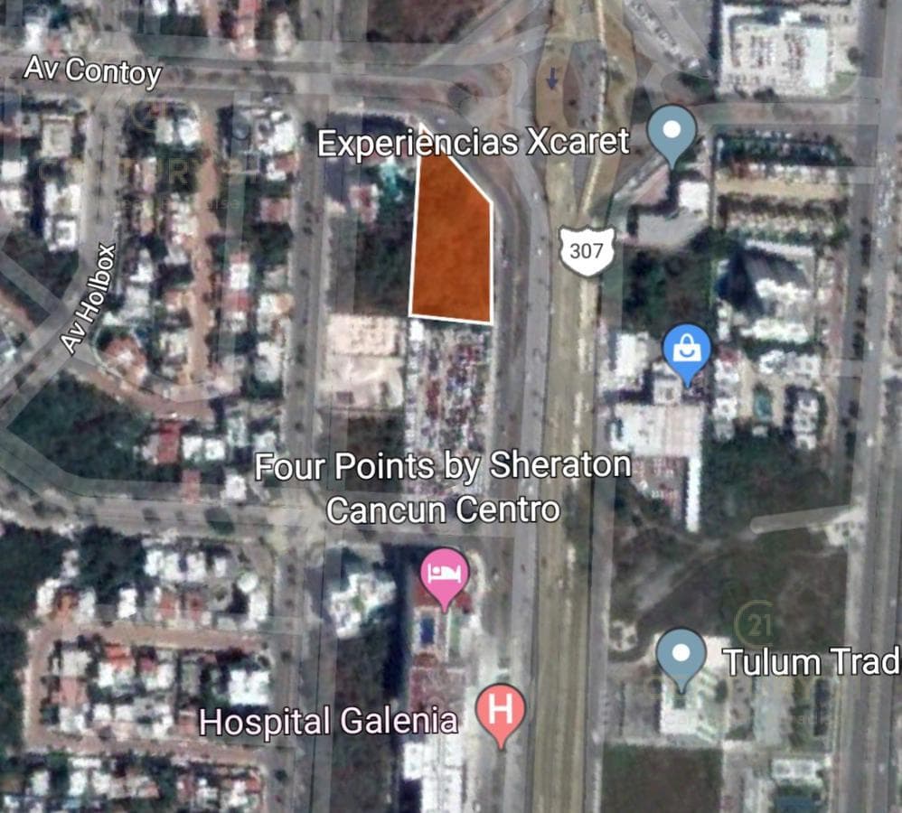Amazing lot for sale on Av. Tulum at the corner of Calle Contoy! C4020