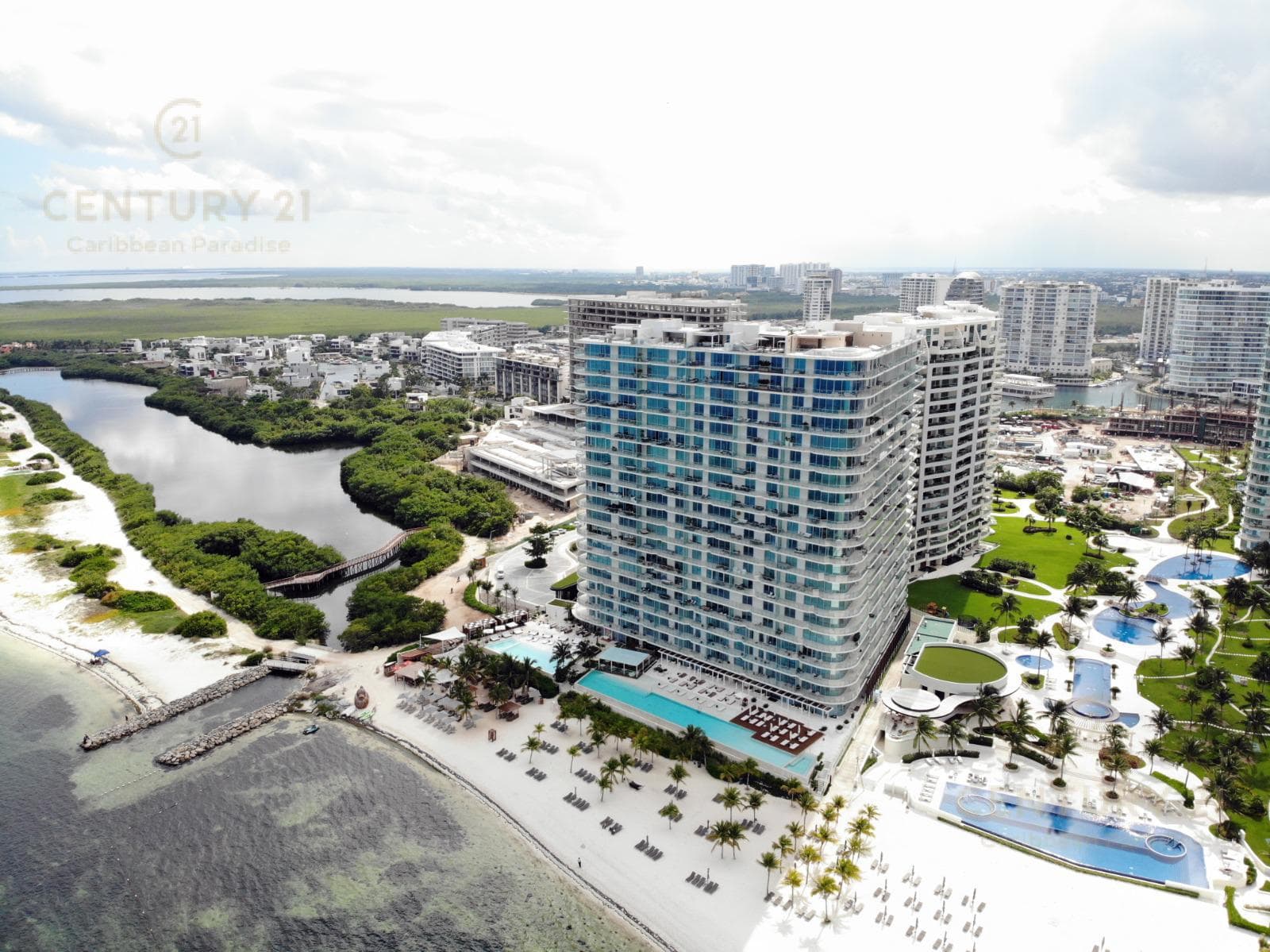 3-Bedroom Apartment for Rent on the Beachfront | SLS Puerto Cancun | C3831