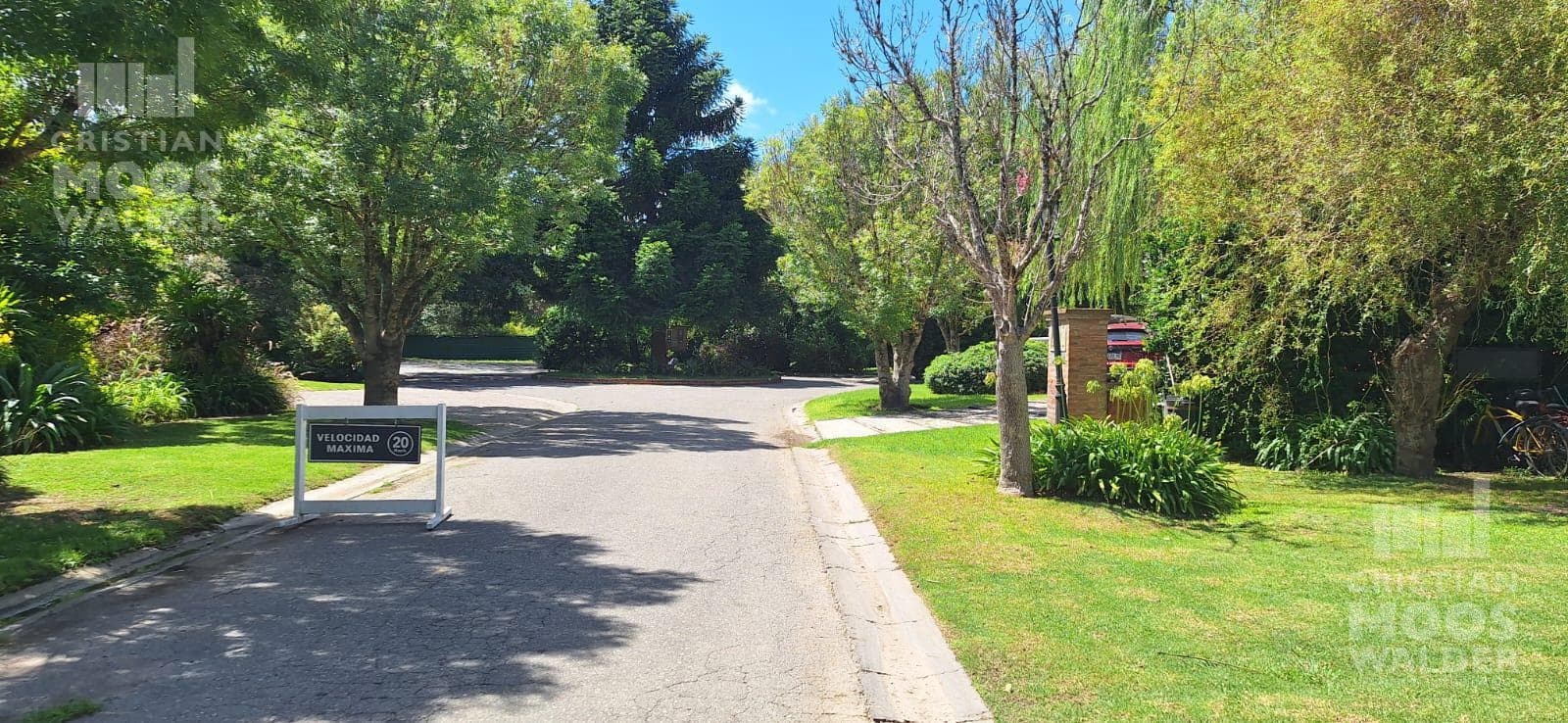 House for sale in the La Celina neighborhood - Ingeniero Maschwitz.