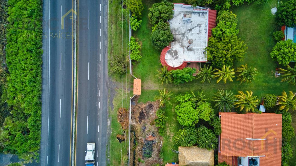Country House with Pool in Chichicaxtle, Puente Nacional | Private Subdivision | $3,890,355