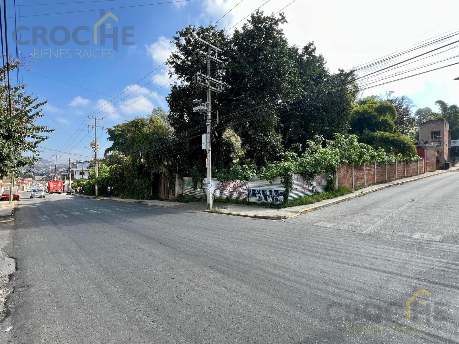 Commercial lot for rent on a corner lot in Xalapa, Veracruz, in the El Haya neighborhood