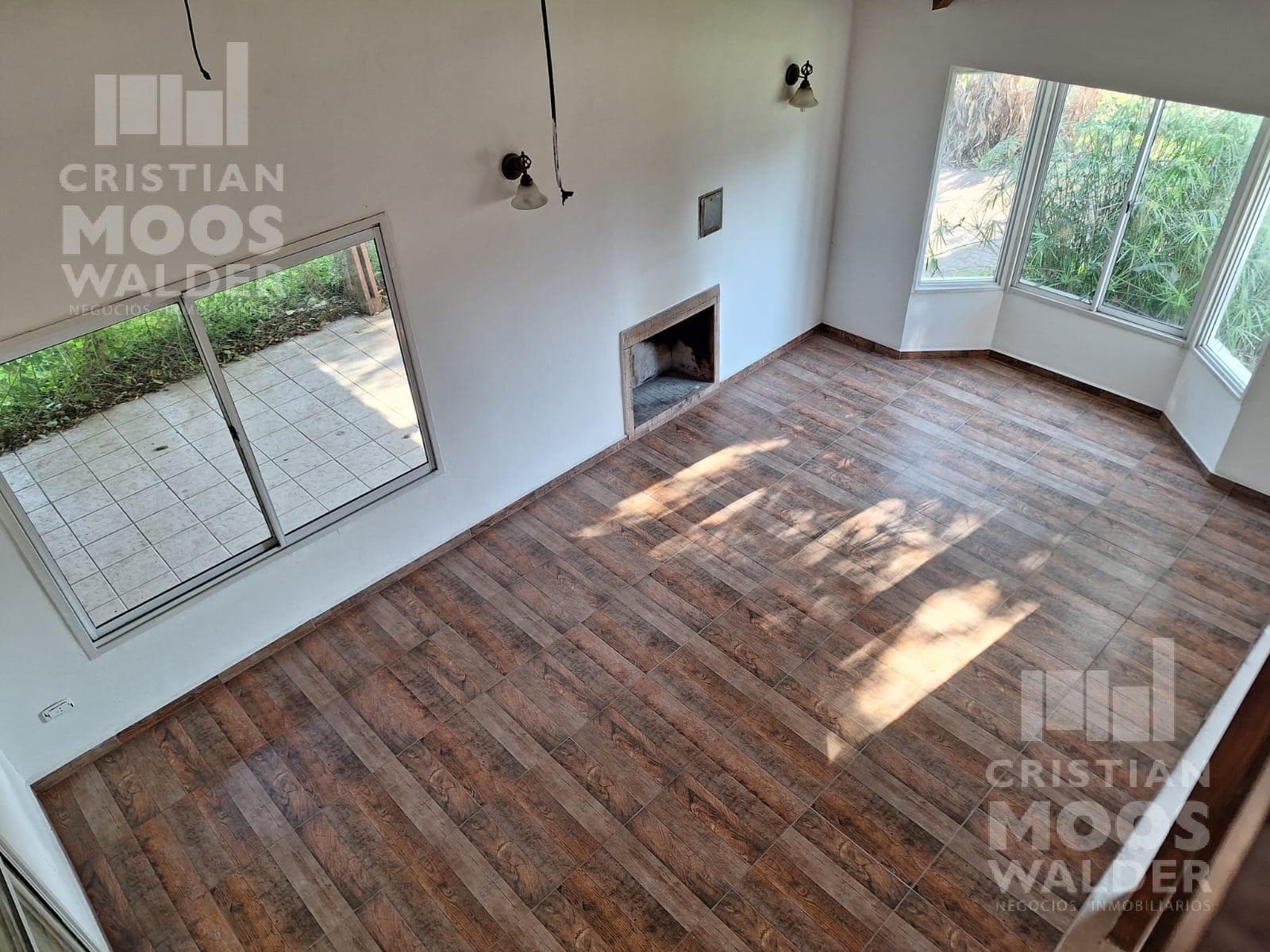 5-room house for rent in a gated community