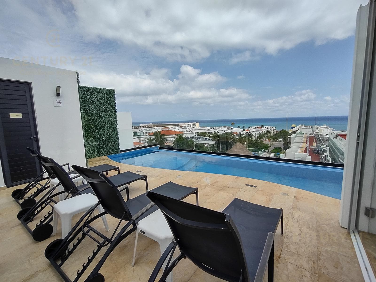 Furnished Studio for Sale at Menesse One Paralia in Playa del Carmen | Near the Beach | P4144