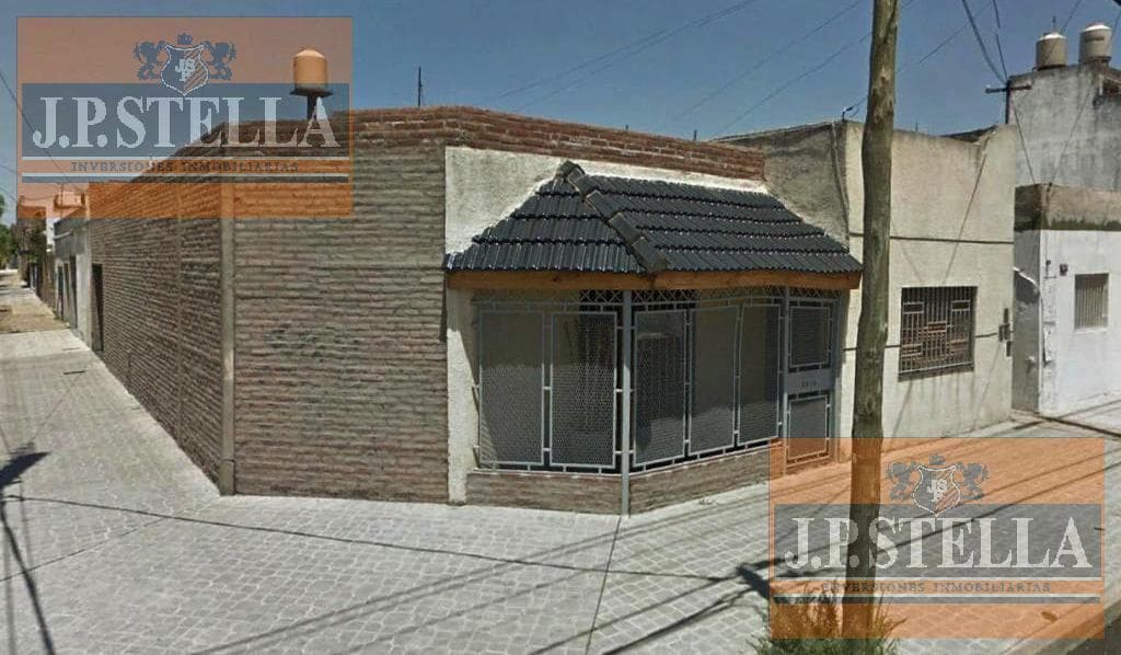 Excelente Casa 3 Ambientes c/ Cochera para 2 autos - San Justo